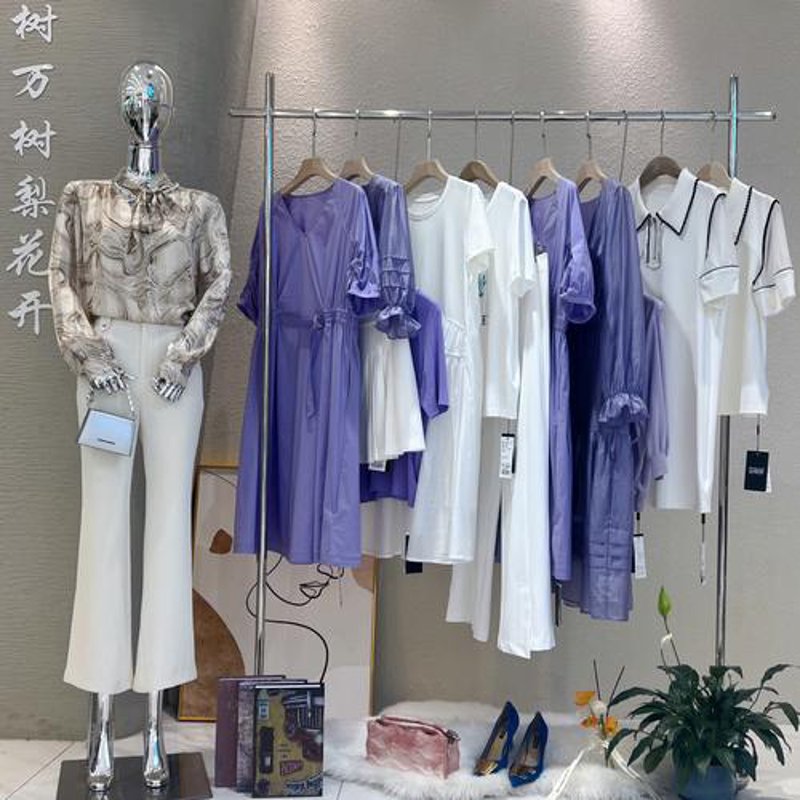 工作服定做：为团队打造专业形象